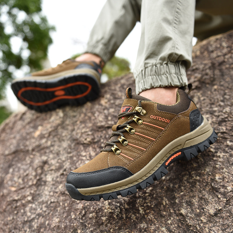 Men's Non-slip Waterproof Wear-Resistant Scrub Outdoor Hiking Shoes