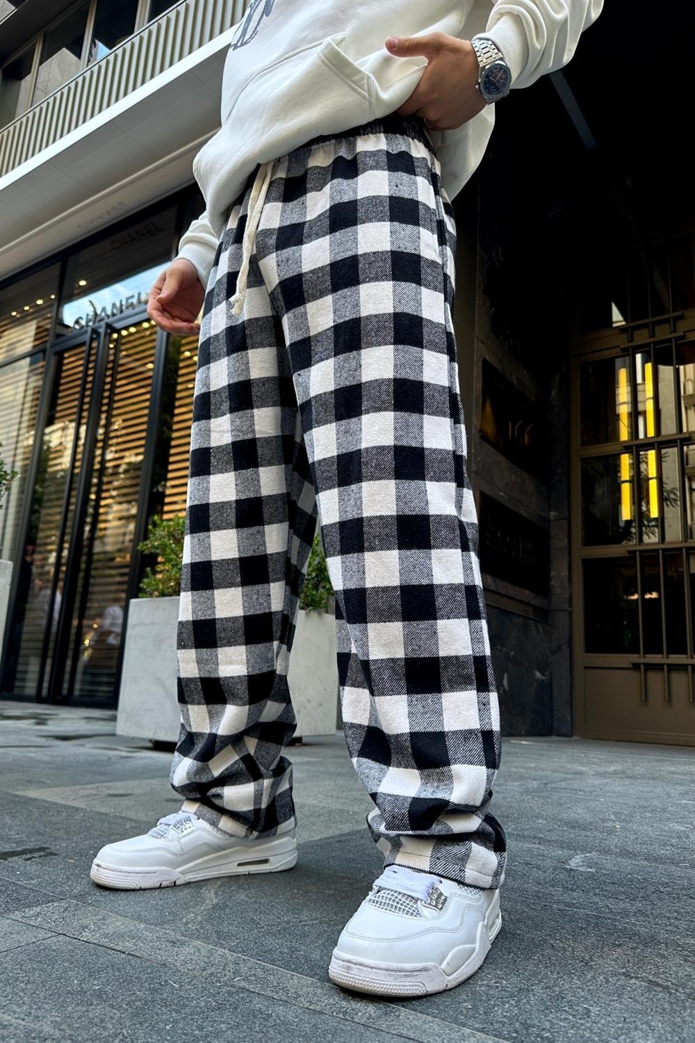 Plaid Textured Loose Straight Trousers