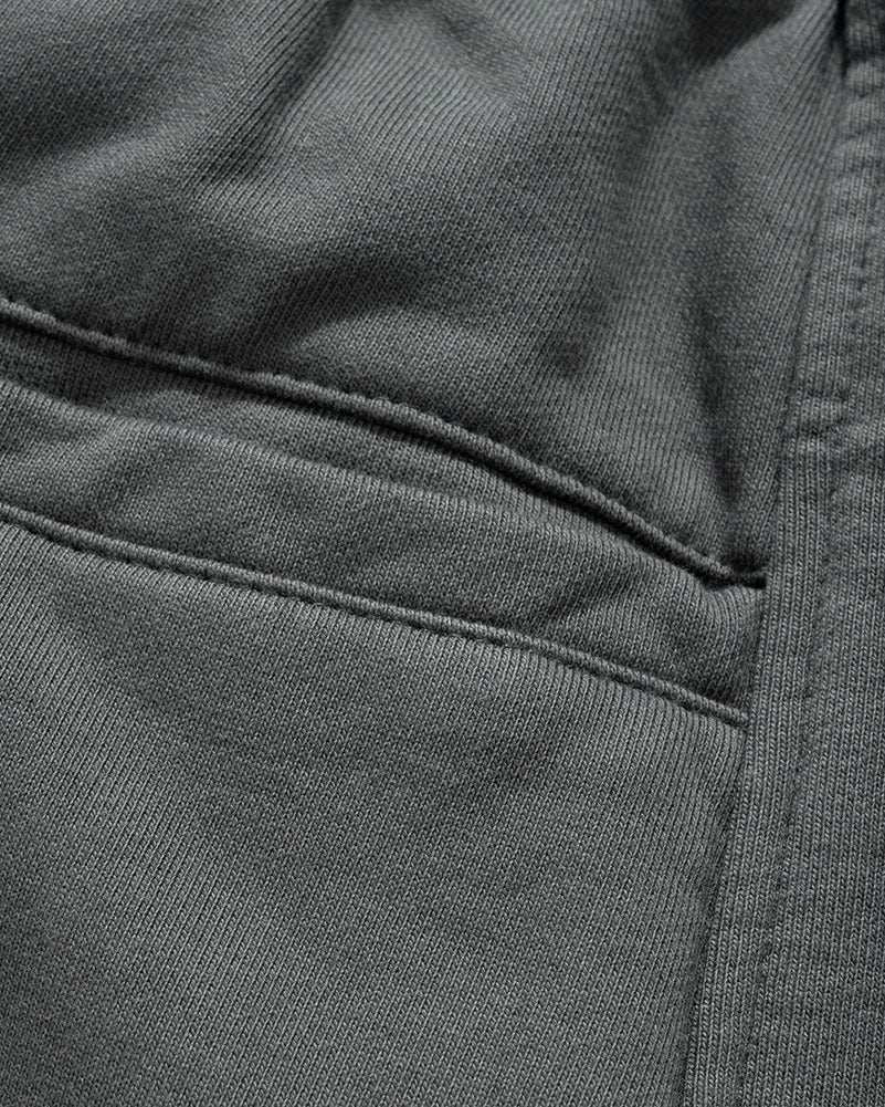 Premium Zippered Black Jacket with Sleek Design for Modern Fashionistas
