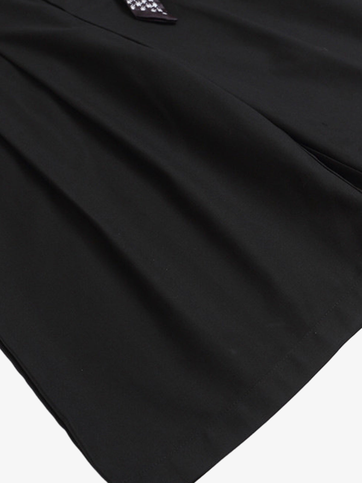 Stylish Black Wide-Leg Shorts with Unique Beaded Tassel Detail for Summer